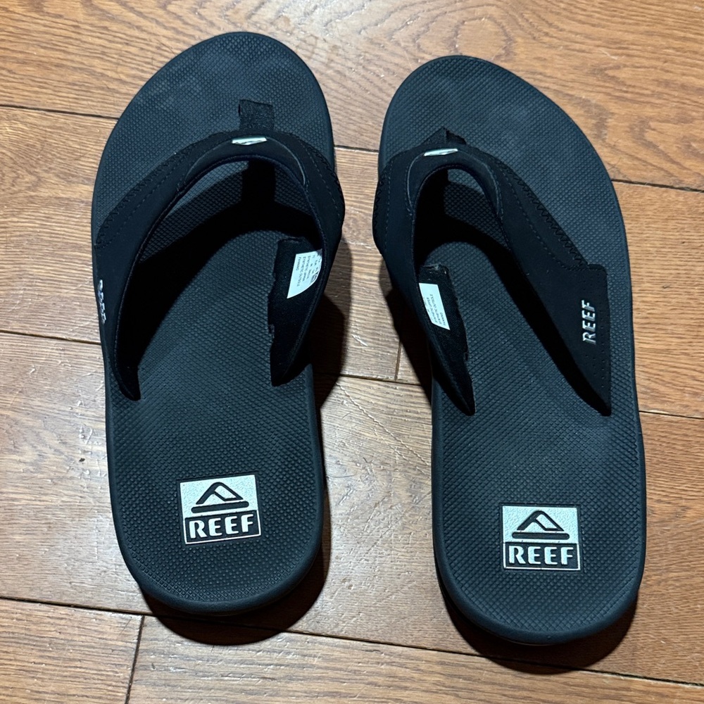 Reef Men's Black Flip-Flops